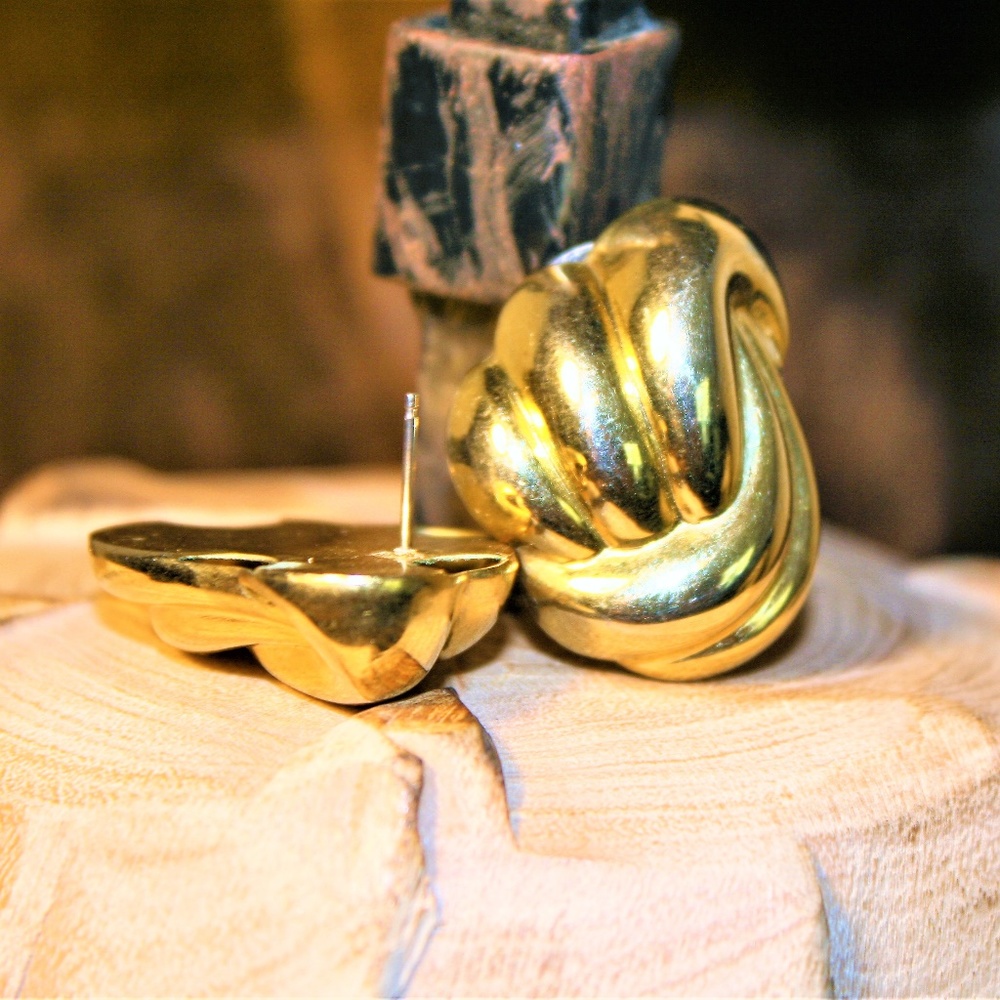 Vintage Golden Earrings
